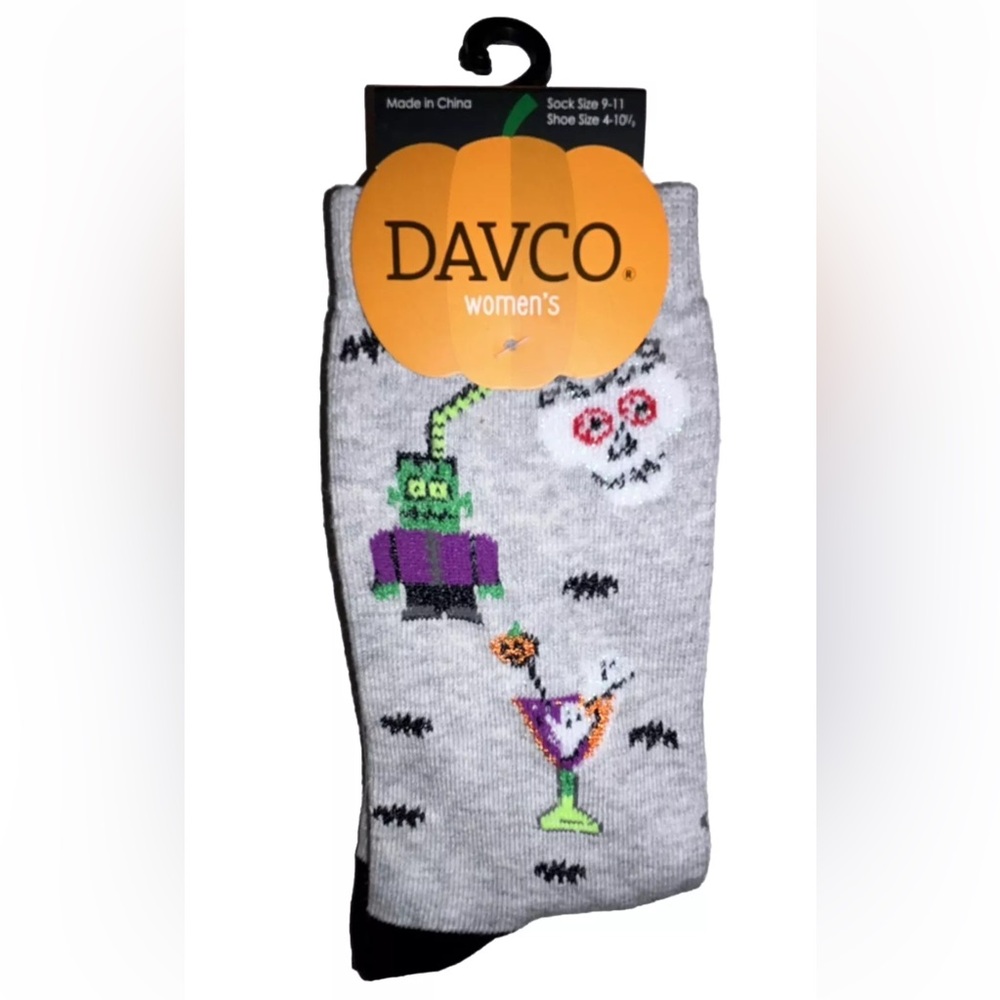 Halloween Crew Socks 1 Pair Women's 4-10.5 Gray w Frankenstein Bats Skulls Davco